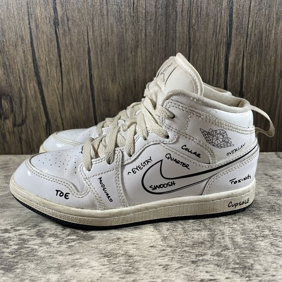 Air Jordan 1 Mid Schematic Size 1.5Y (GS) DQ1866-100 - Picture 4 of 8